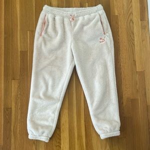 Women’s Puma faux fur sweat pants